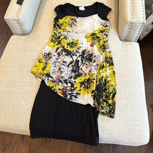 Women's Simon Chang Black Dress with Overlay print, square neck cap sleeve sz 6